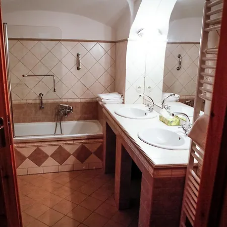 Erzsébet Pince Appartement