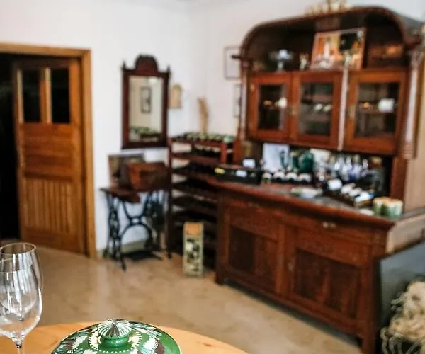 Daire Erzsebet Pince Tokaj